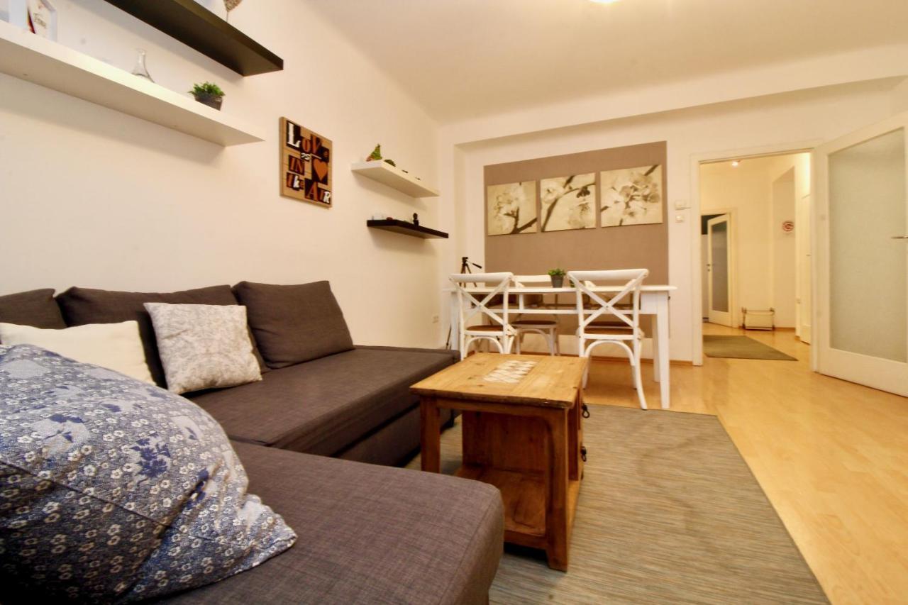 Gorgeous Hideout | City Center Apartment เวียนนา ภายนอก รูปภาพ